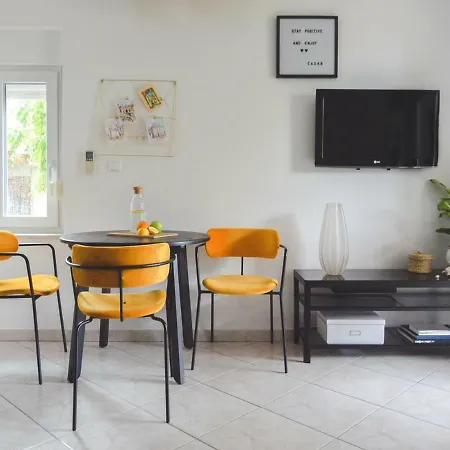 露西亚公寓 公寓 *