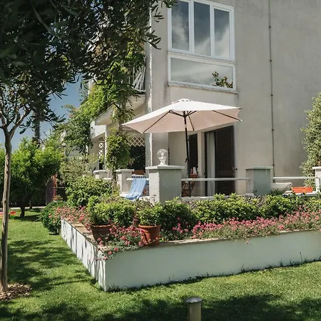 Lucija *